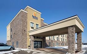 Comfort Inn & Suites Cedar Rapids Cid Eastern Iowa Airport 2*